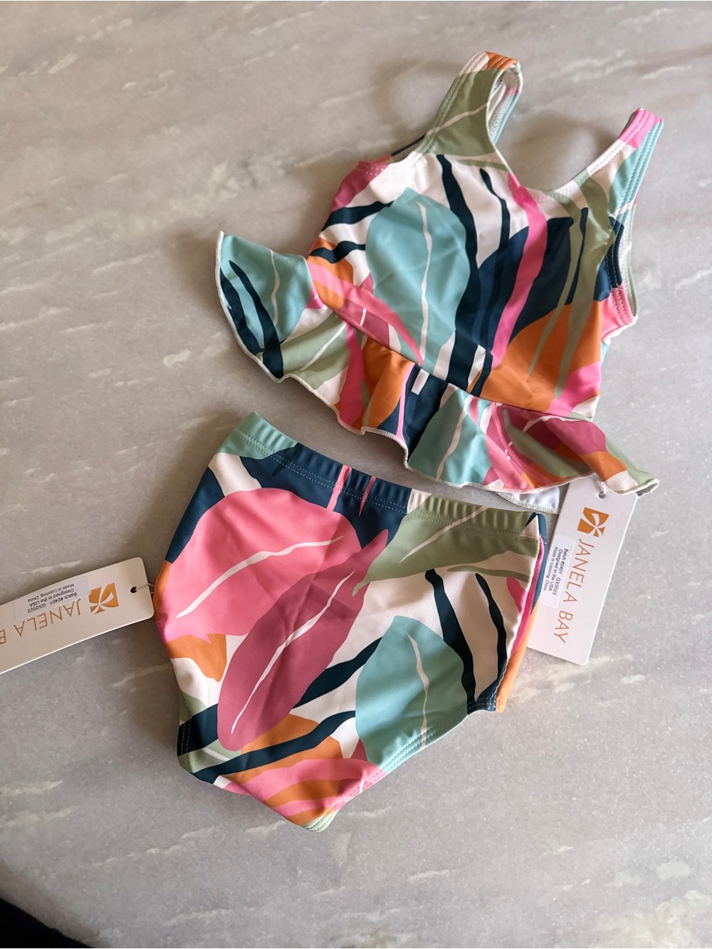 Janela Bay Girls' Two-Piece Ruffle Swimsuit - Multi-Color Abstract - Size 2/3 - Picture 4 of 4